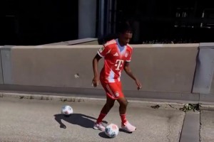 电子游戏既视感！奥利塞的躲障碍挑战！太灵巧了！