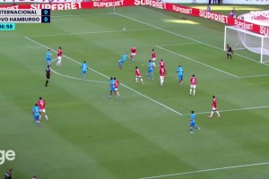 普斯卡什奖候选+1！巴西地区联赛逆天倒钩