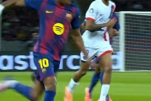 一脚外脚背定乾坤！亚马尔这传球，真的有一手啊！