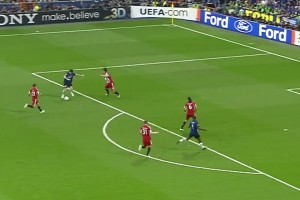 被低估的大场面球员！名场面：米利托假射真扣打入经典进球！