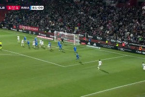 皇马再次落后！贡萨洛乌龙助攻，贝坦科尔凌空抽射破门