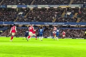 完美的庆祝机位！直拍：感受苏维门迪的大师级进球！