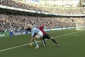 曼市德比中国球员身影！孙继海单防C罗成功卡位！