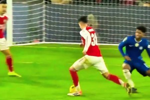 停，晃，射，一气呵成！苏维门迪这球，真的太帅了！