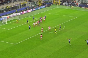 国米阿森纳上次交手，恰10点球制胜