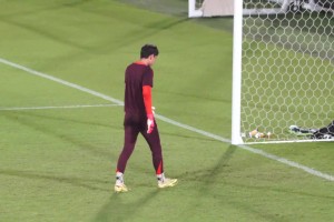 现场记者：中国U23赛前训练，李昊被越南媒体三个镜头追着拍