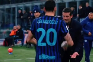 铁血坦克兵！国米球迷：感谢齐沃让蓝黑军从欧冠惨败夜中重新振作