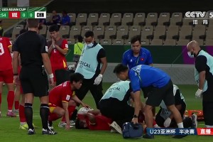 徐阳夸奖向余望和蒯纪闻：体能非常充沛，攻防都做出非常大贡献