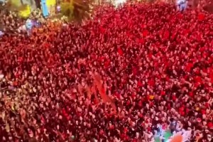 虽然败给我们国足U23，但越南球迷的观赛热情&人数是真的多啊