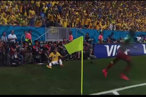 内马尔世界杯经典战！只用一场告诉世界自己为什么是巴西10号~