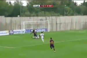 当年为了让禁赛期的苏牙保持状态，把他安排到了巴萨B队比赛！