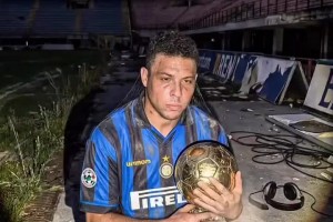 五味杂陈！网友AI制作米兰双雄名宿们出现在即将拆除的圣西罗球场