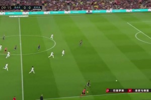 梅有引力！当梅西还在散步的时候，他为这粒进球已经做出了贡献！