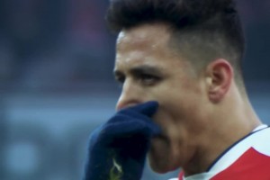 回顾桑切斯当年的勺子点球，助阿森纳战胜伯恩利