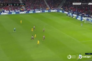 太默契了！名场面：面对轻而易举的直塞机会，梅西的选择是……