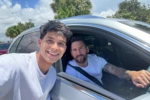 光看视频已经想哭了！来看看到底发生了什么，让他激动成这样！