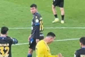 终场哨响后，C罗激情呐喊遭对手嘲讽