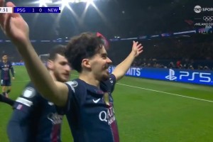 巴黎主场先下一城！K77送助攻，维蒂尼亚禁区线抽射破门！