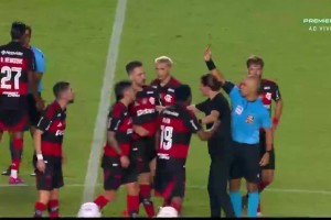 不服判罚！若日尼奥巴甲赛后怒喷裁判染红！