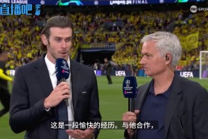 贝尔表示很享受为穆帅效力，穆帅：他那时已在准备拿下高尔夫冠军