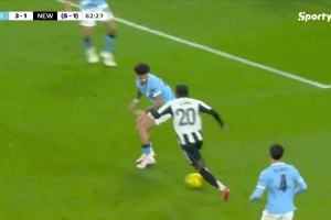 纽卡扳回一城！伊兰加个人能力突破禁区劲射破门！