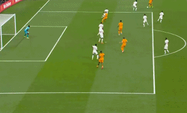 荷兰2-0卡塔尔 加克波连续3场破门德容补射插图10