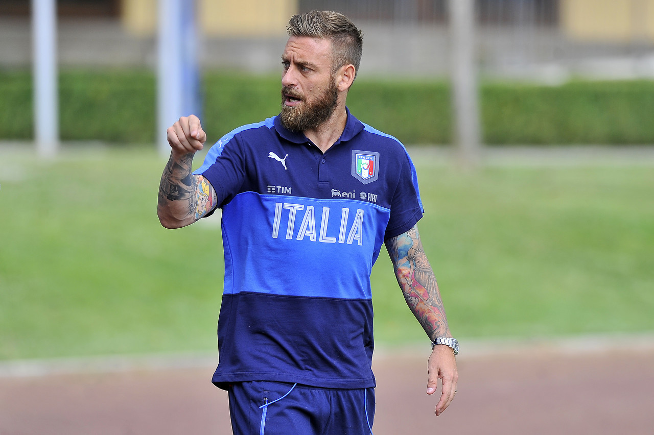 官方：德罗西进入意大利国家队教练组，将辅佐曼奇尼