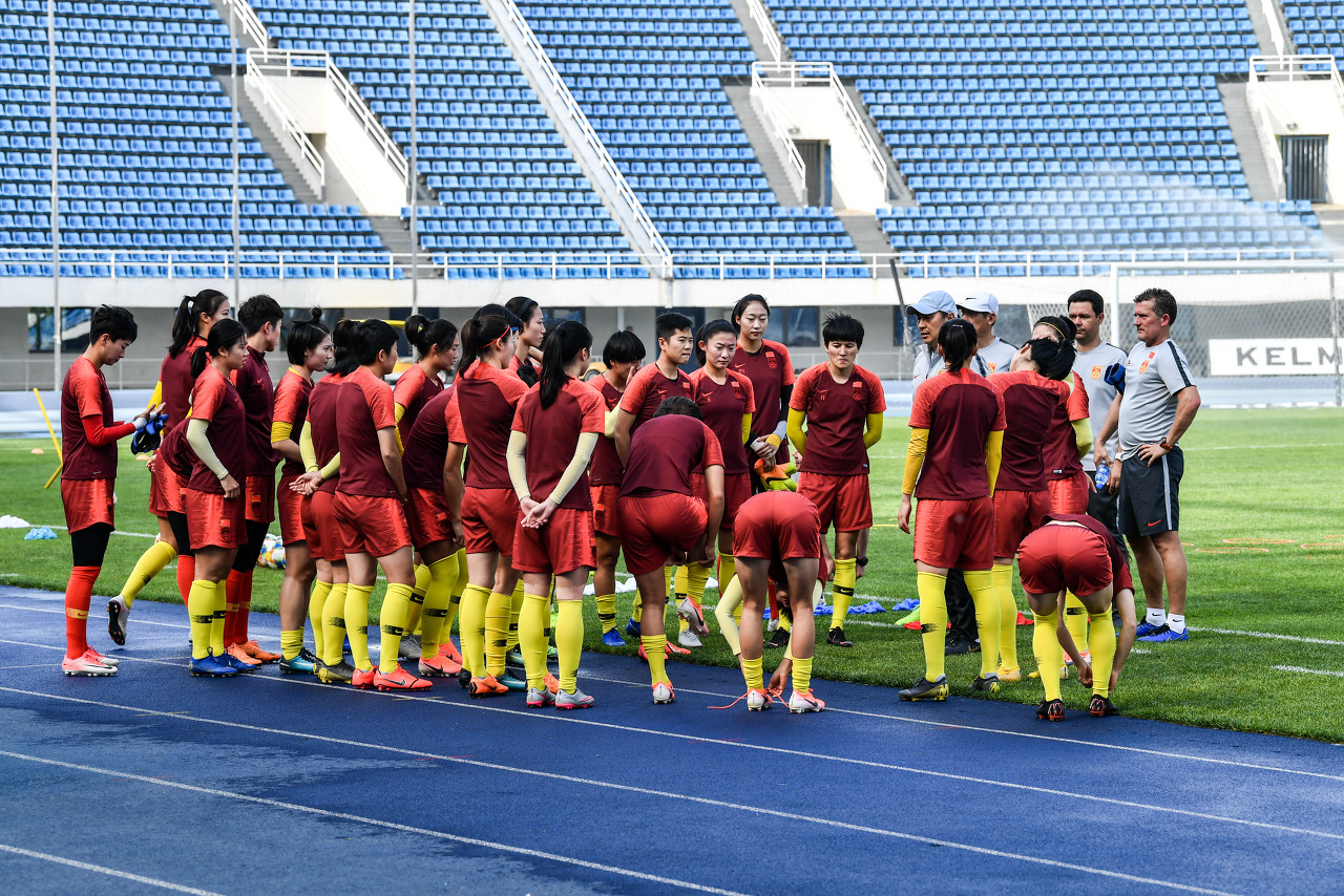 女足拿下中国足球2022开门红！但关键的还在后边__财经头条