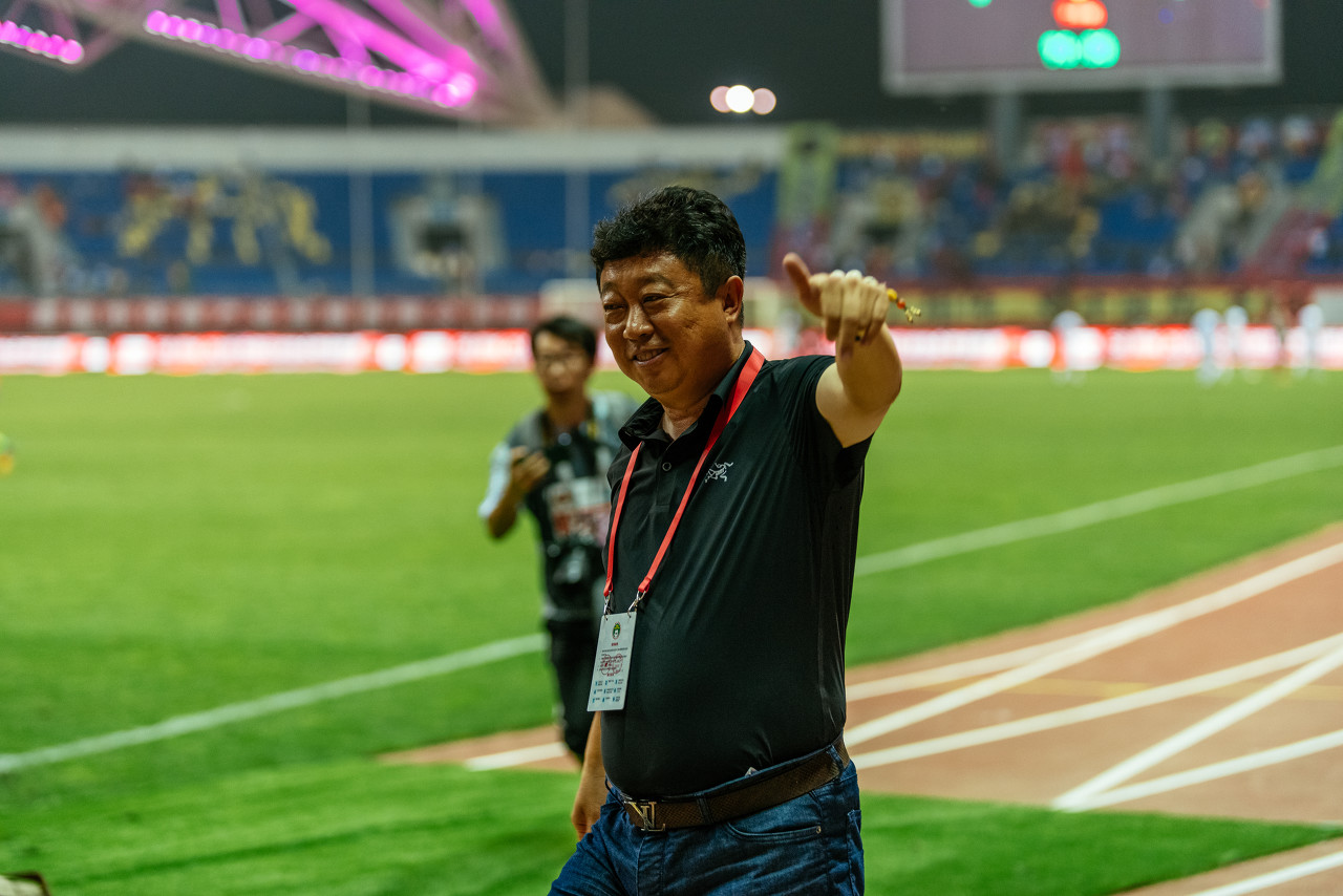 “内蒙古足球教父”王波回归，携幕后投资商落地