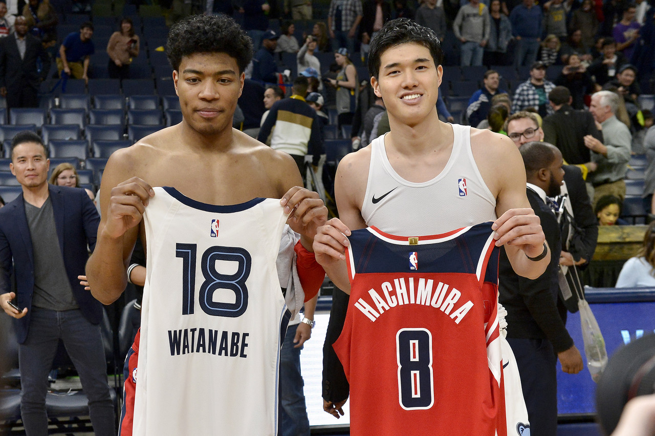【夜谈会】NBA现役两名亚洲球员 生涯得分有没有希望超越姚明？