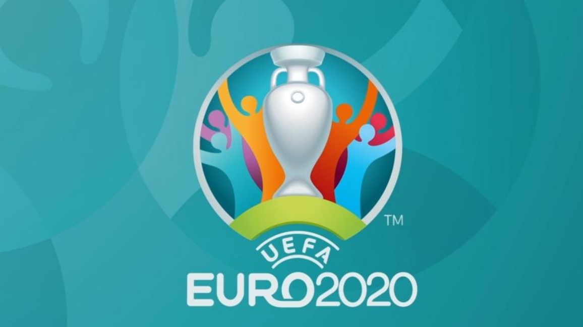 记者：欧洲杯仍计划在12个地区举办，各国4月提交球迷入场计划