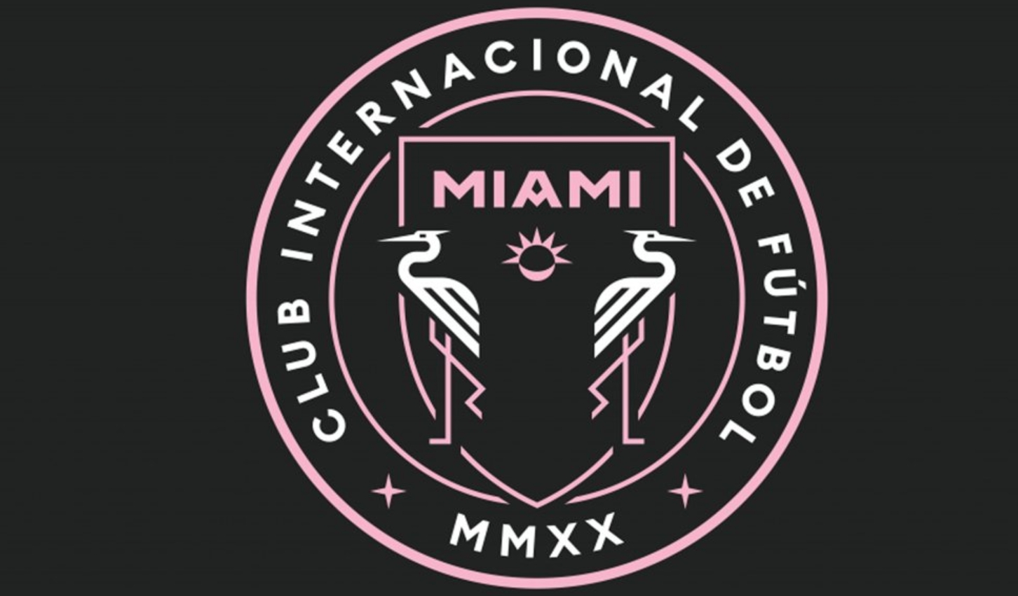 小贝的迈阿密国际更改队徽，以此倡议人们在社交中保持距离