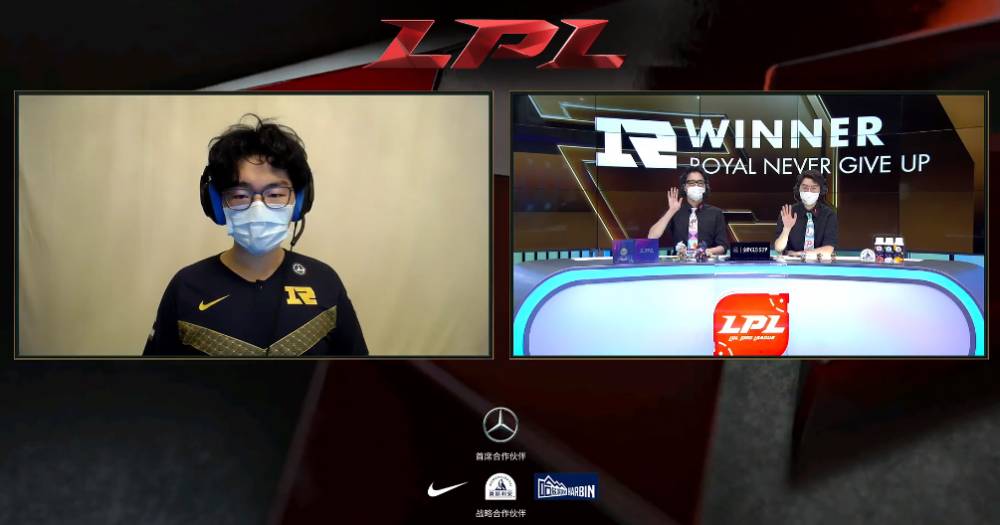 rng赛后采访betty个人希望一定要进季后赛