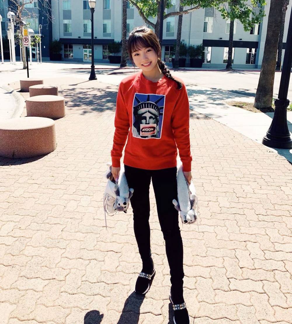 萌妹花滑本田真凛晒甜美照呼吁疫情下控制外出