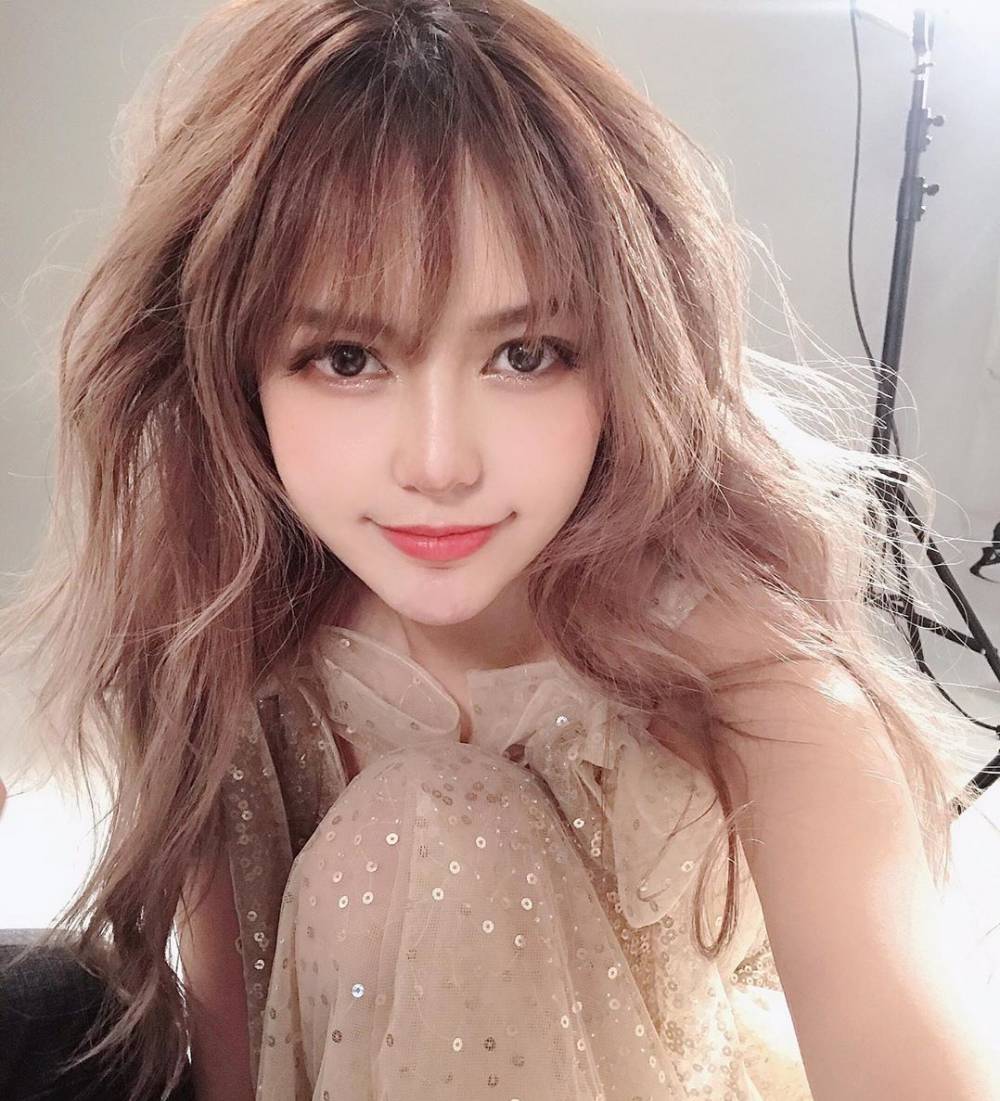 周扬青宣布与罗志祥分手 控诉男方私生活混乱多次劈腿