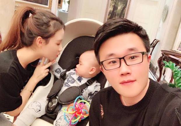 网友曝王思聪在酒吧起冲突险些与前女友雪梨老公打起来