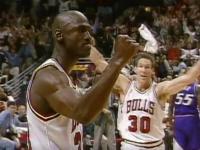 1997年NBA总决赛G1：乔丹绝杀帮助公牛战胜爵士