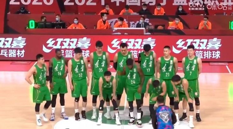 直播吧1月7日讯 cba常规赛,辽宁对阵山西.