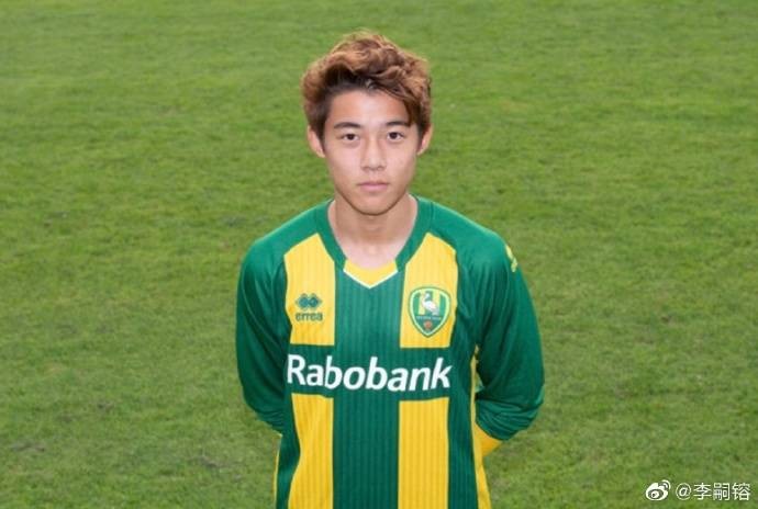 易游娱乐- 易游体育官网- 易游体育APP斯米特身价高达6000万欧豪门球队如皇马巴萨拜仁纷纷追逐19岁荷兰中场_荷甲直播