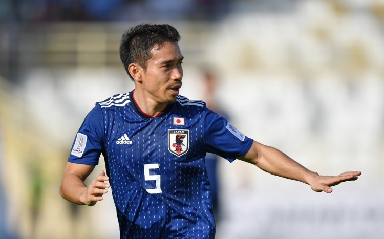 日媒：37岁的日媒若出日本长友佑都若出场，将成为日本国家队第4年长出场球员