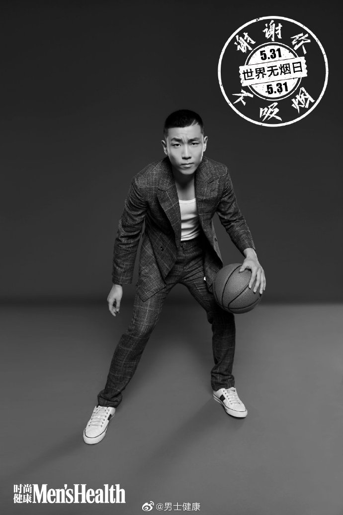 赵继伟胡明轩高诗岩拍摄运动健康大片小高赤膊上阵露肌肉