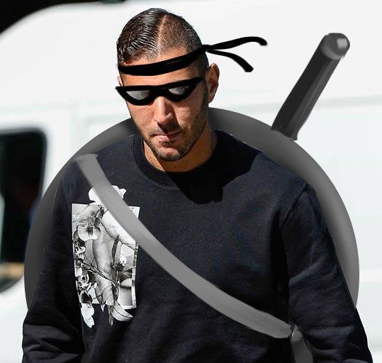 背锅侠上线本泽马射中n威廉姆斯手臂造红点套餐亲自主罚被扑