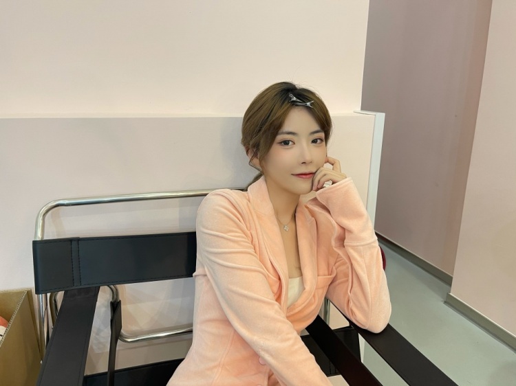 解说周淑怡晒照七夕节你快乐吗