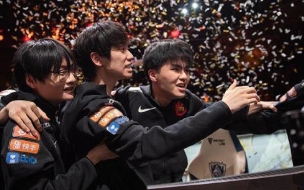 doinb对此也表示,希望能赢下对阵lng的比赛,报常规