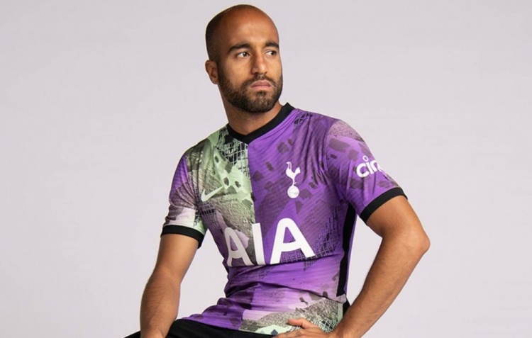 热刺第二客场球衣发布当地年轻人设计灵感来源于当地街区