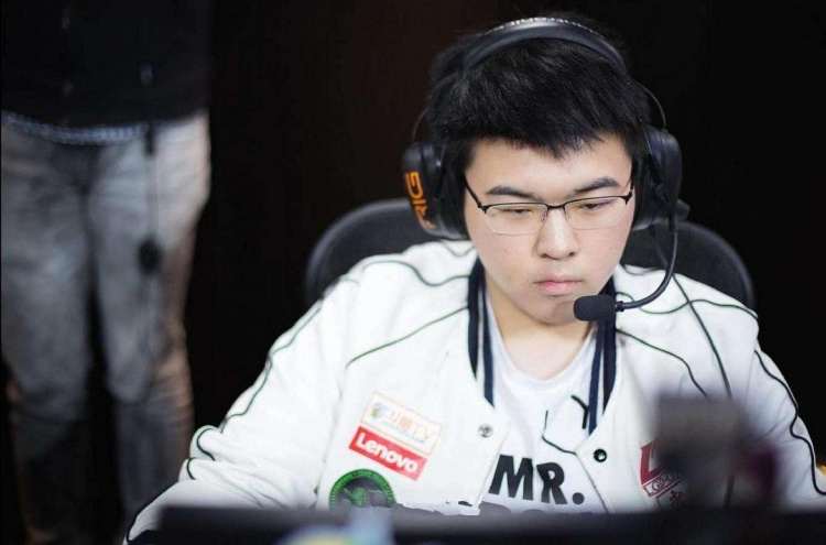 历史上的今天:godv韦鲁斯上演高地反向q 成为"反向梗"起源