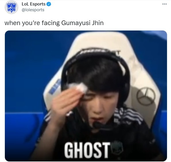 LOL官推晒Ghost擦汗照:当你遇到Gumayusi的烬时-直播吧zhibo8.cc