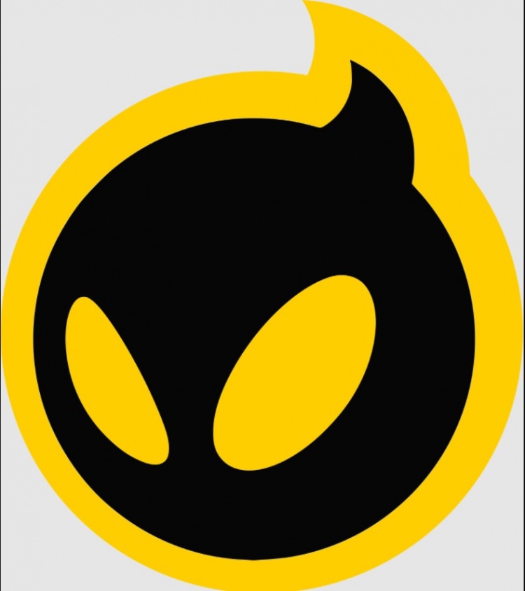 dignitas战队除了保留上路fakegod以及ad neo外,将进行大换血引进sk前