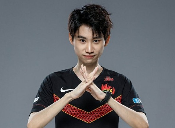 doinb:月底回基地 牛宝在韩国拍纪录片 我用qq视频