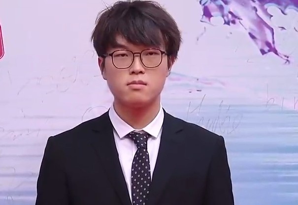 卧槽binbin导全明星红毯露面纯纯是瘦身成功了